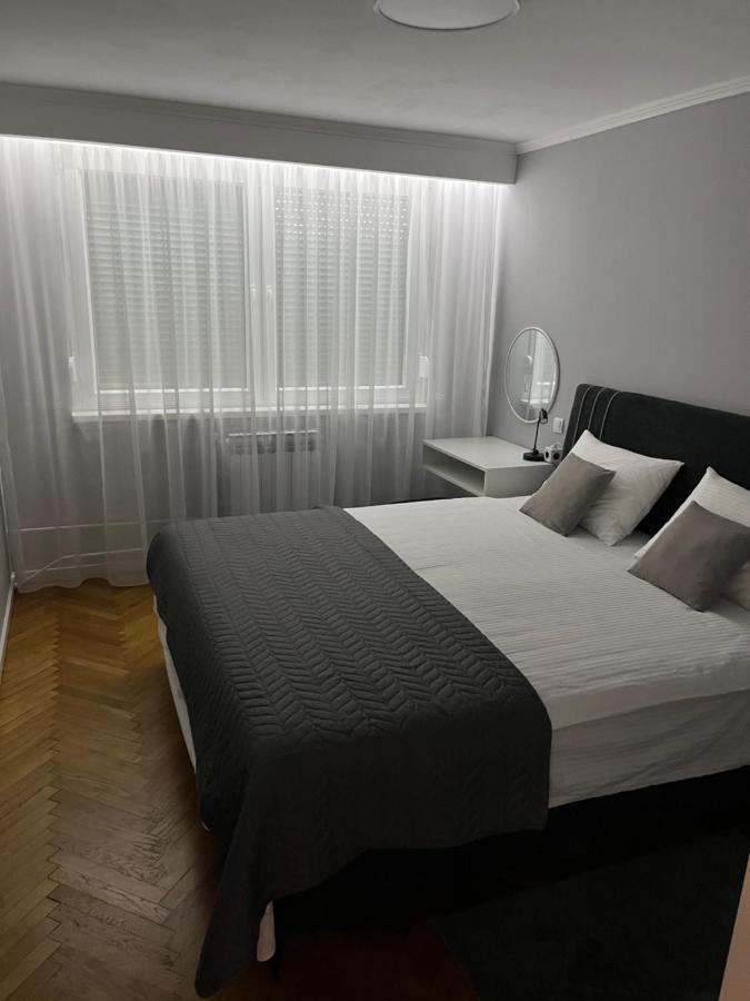 Apartman Loft 72 Slavonski Brod Eksteriør billede