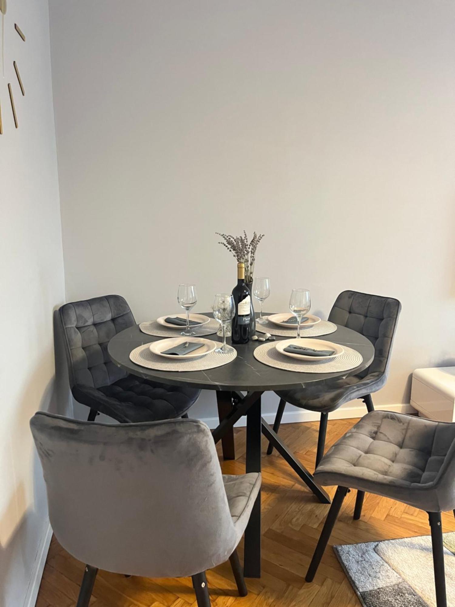 Apartman Loft 72 Slavonski Brod Eksteriør billede